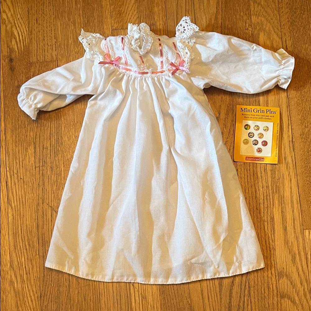 American Girl Doll Vintage Samantha Nightgown
